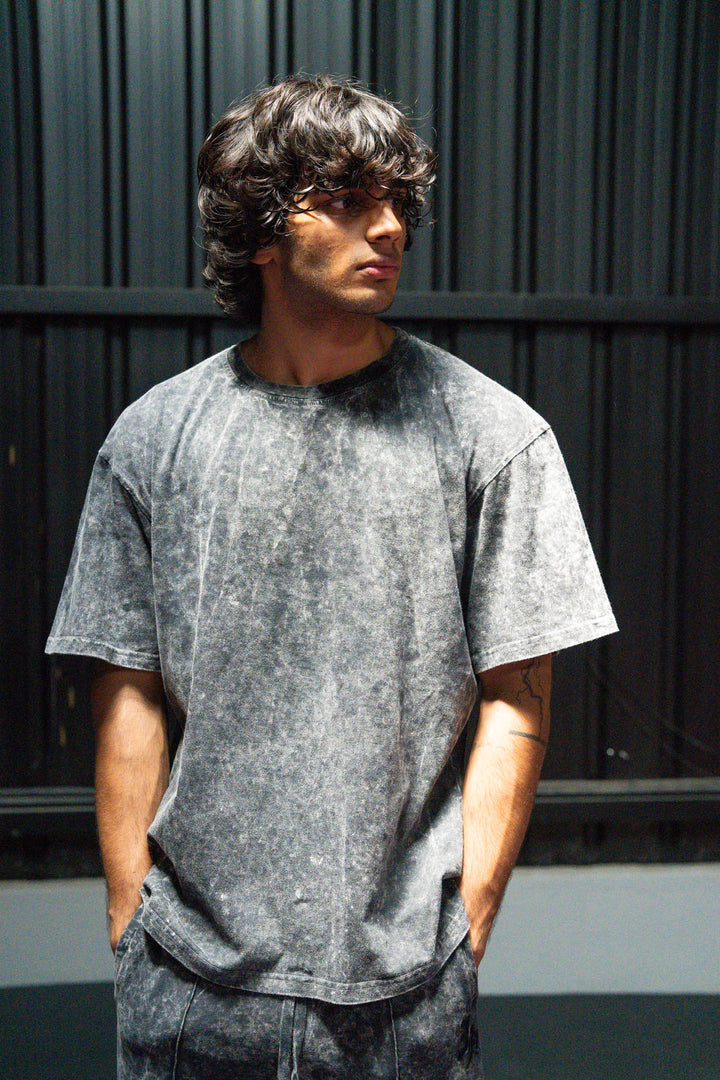 men's_oversized_t-shirt_for_gym_workout_invicoros_athletics