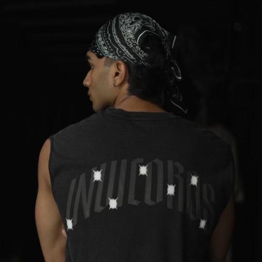 STATEMENT CUT-OFF BLACK WASH