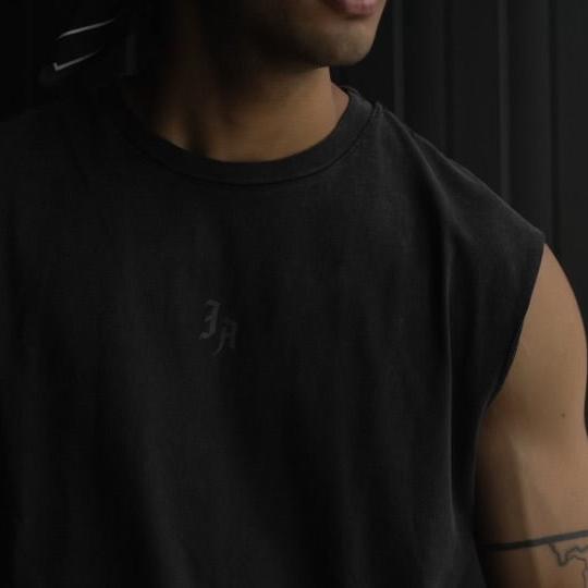 STATEMENT CUT-OFF BLACK WASH