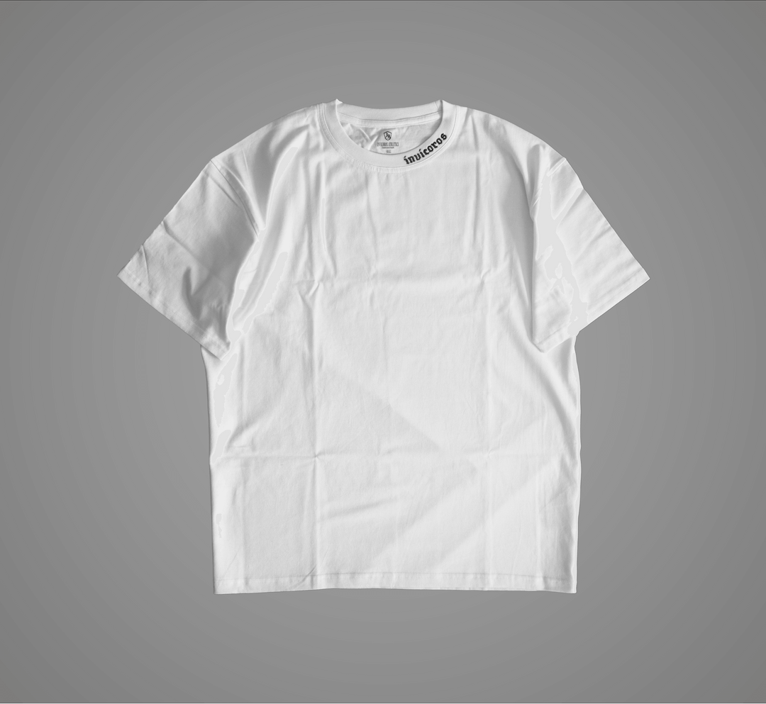 oversized_tees_men_gym_workout_at_invicoros_athletics